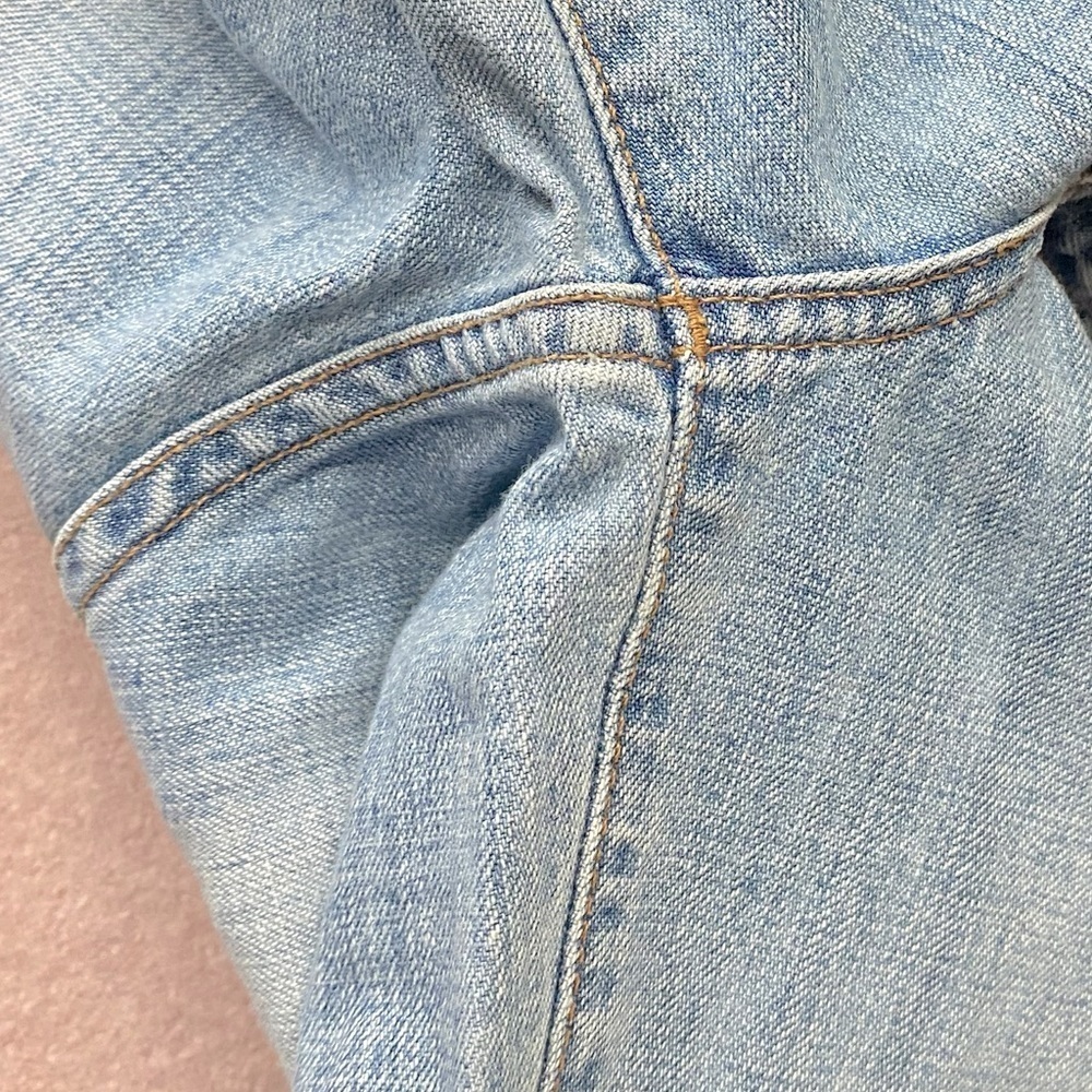 Vintage Tommy Hilfiger Denim Light Wash Resa Capri Ragged Aged Wash 28 - Picture 7 of 13